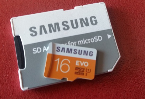 tarjeta micro SD con adaptador